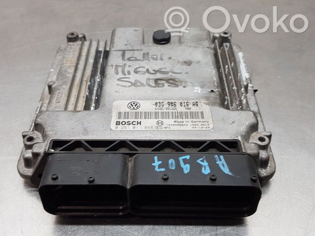 Skoda Octavia Mk2 (1Z) Engine control unit/module 