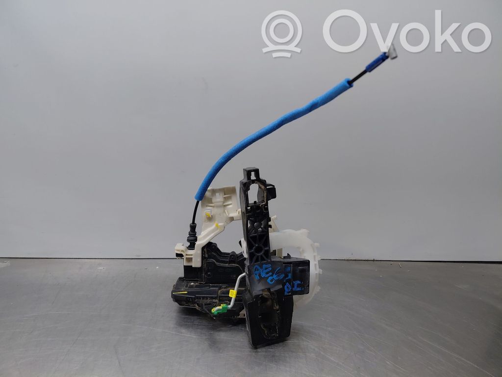 KIA Xceed Front door lock 