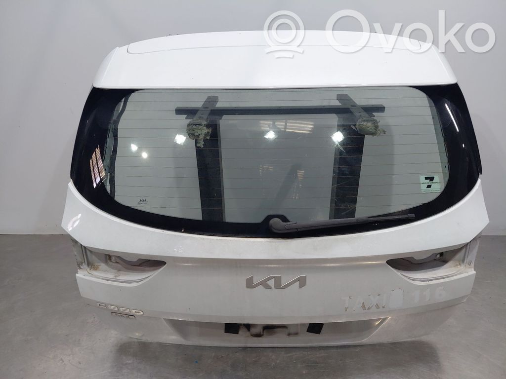KIA Ceed Galinės durys 