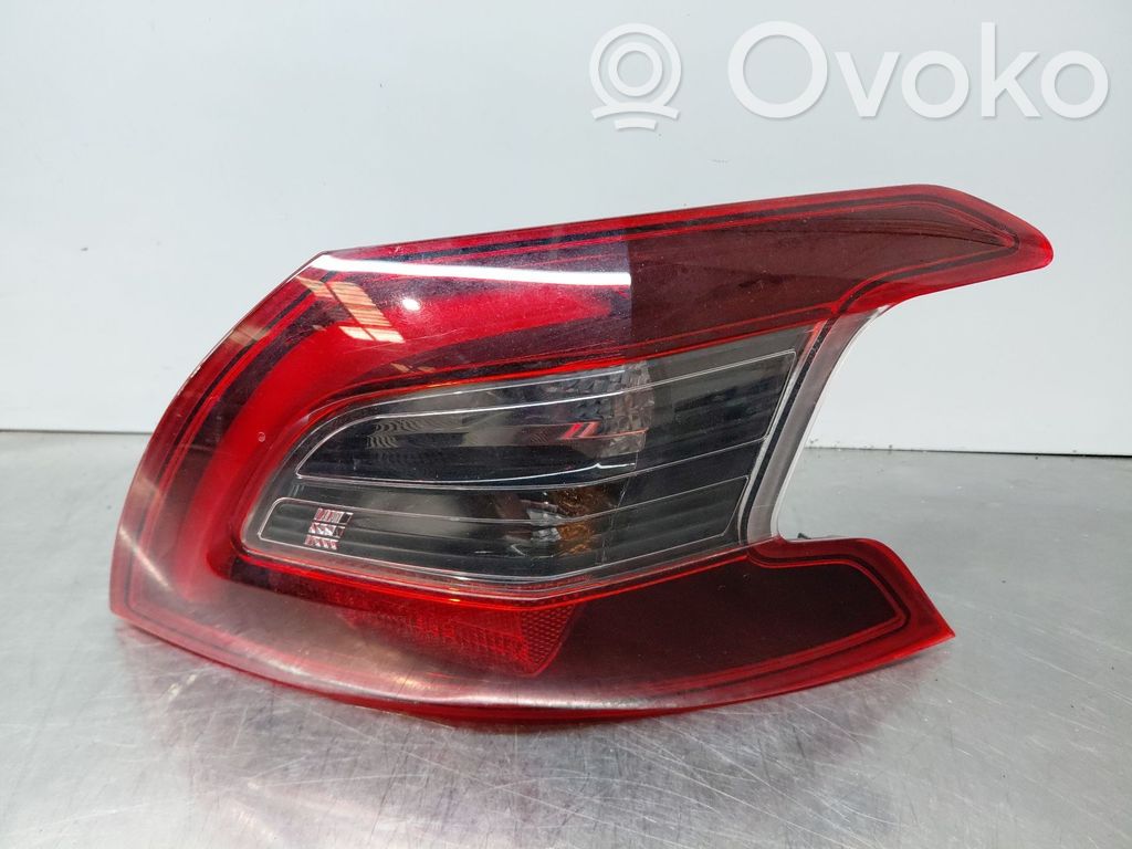 Peugeot 308 Spuldzīte 