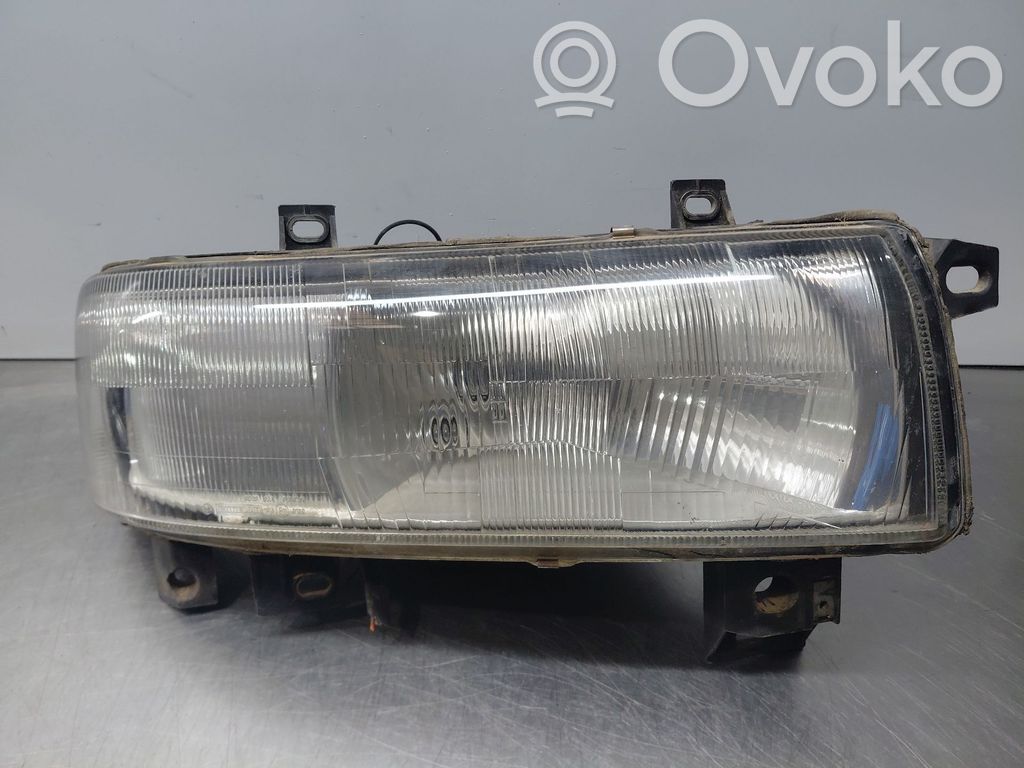 Renault Mascott Phare frontale 