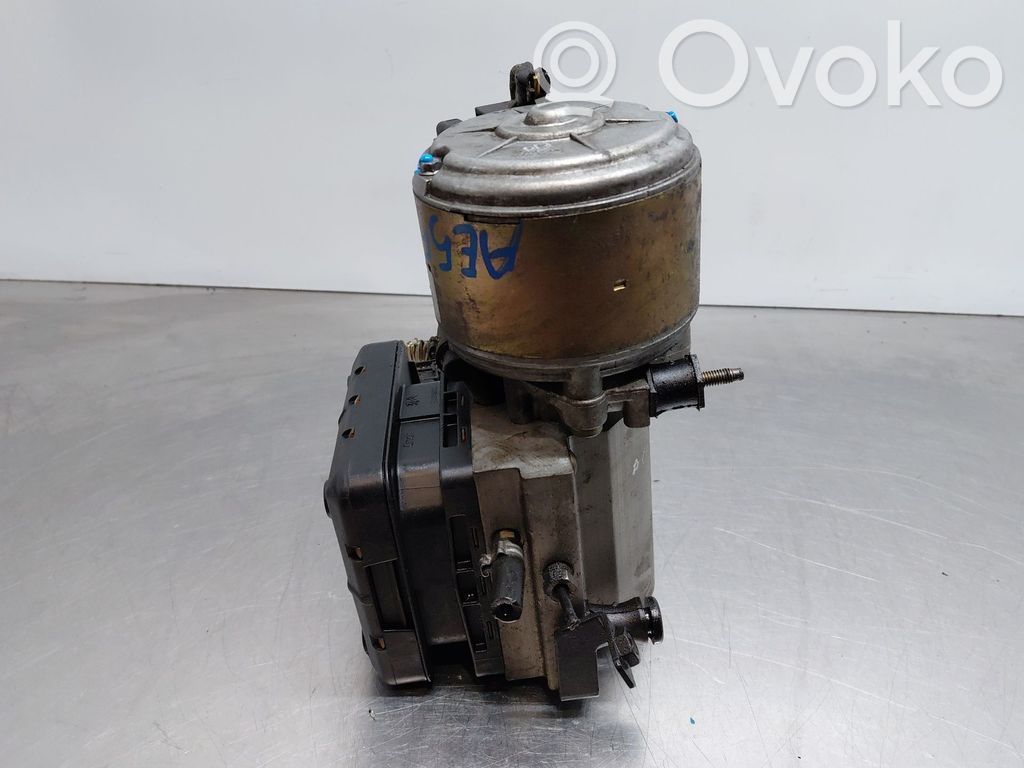 Citroen C5 Air suspension compressor/pump 