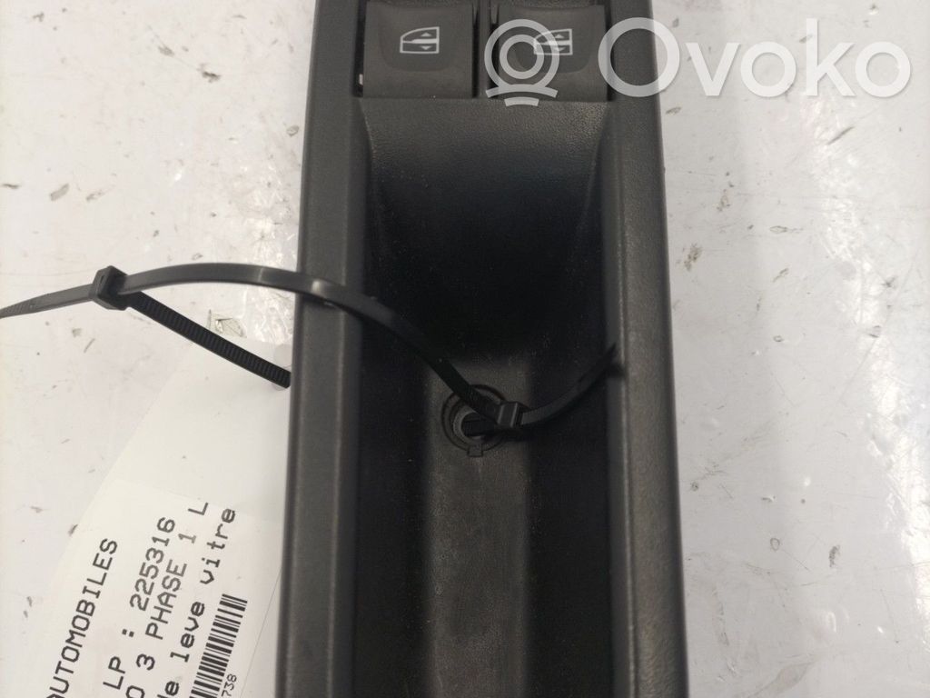 Renault Twingo III Interruptor del elevalunas eléctrico 
