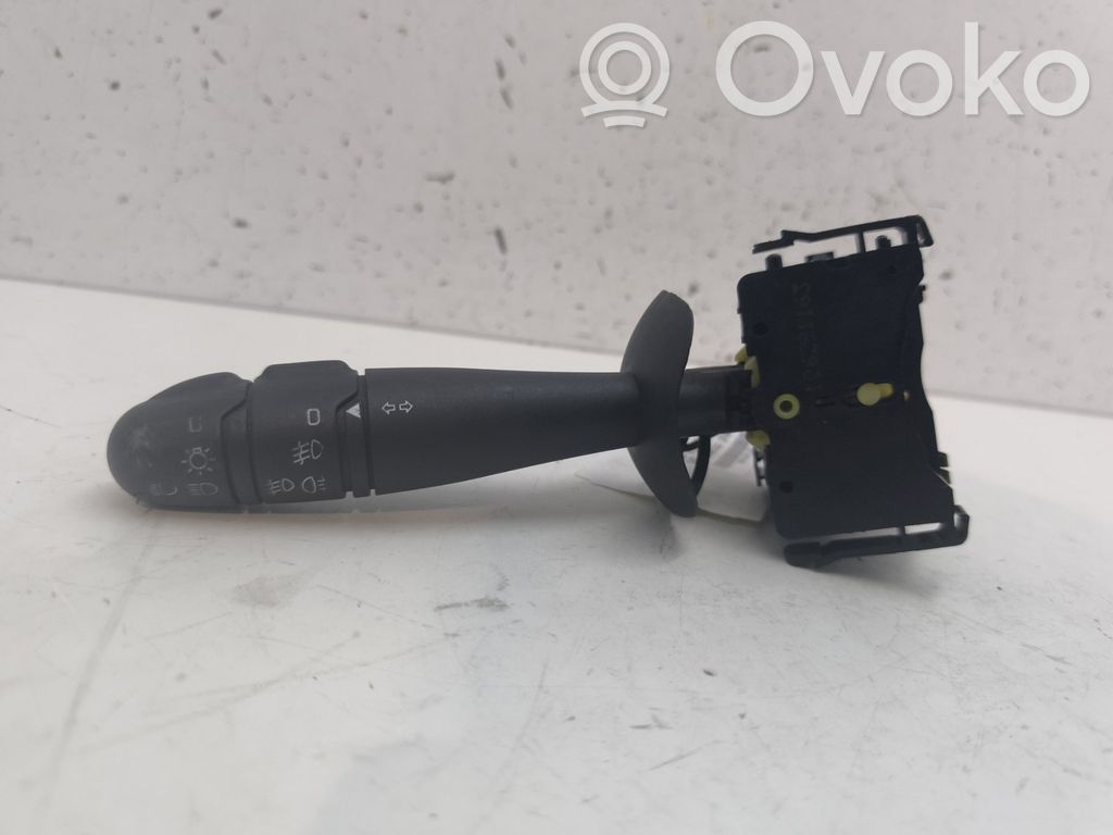 Opel Vivaro Indicator stalk 