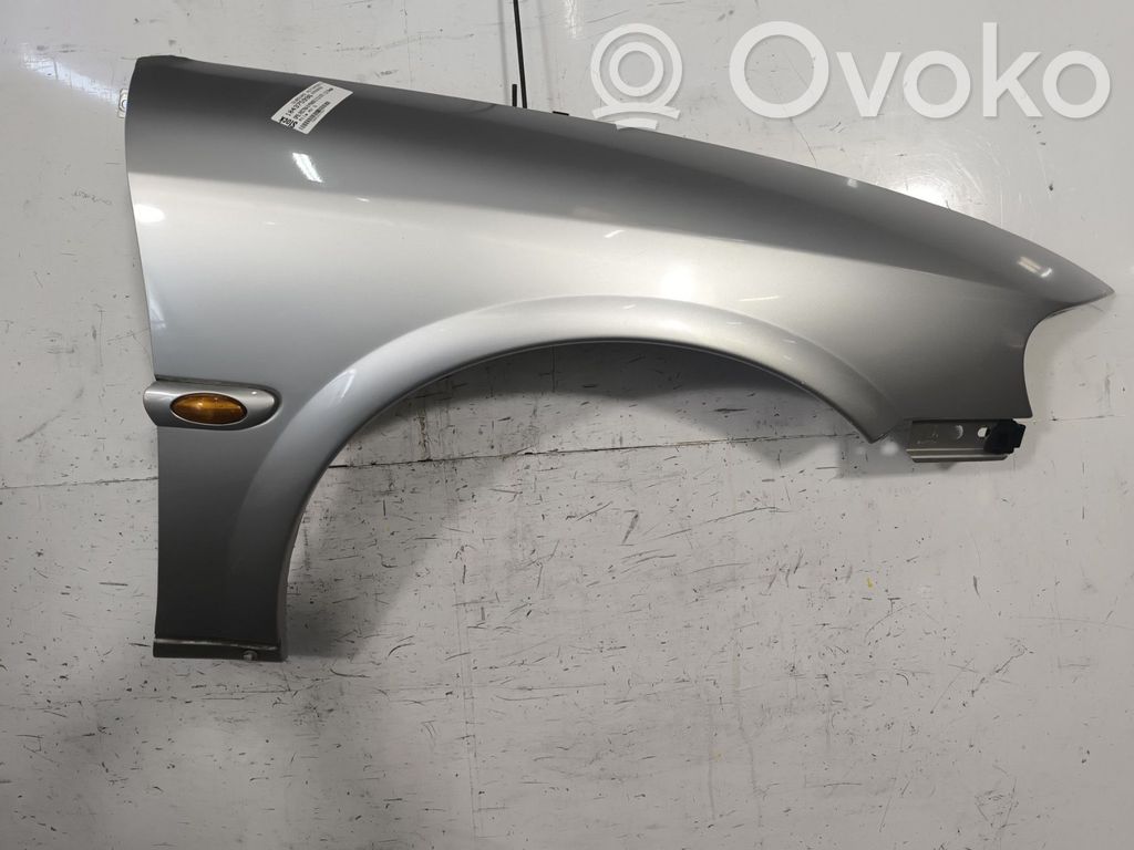 Opel Vectra B Sparnas 