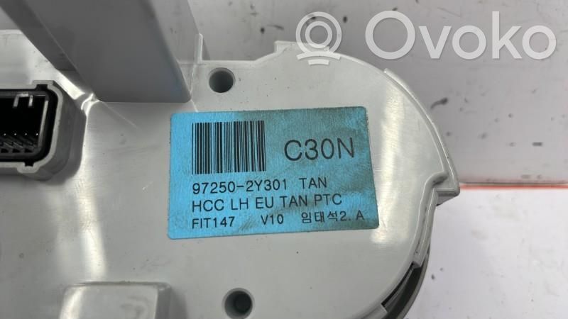 Hyundai ix35 Climate control unit 