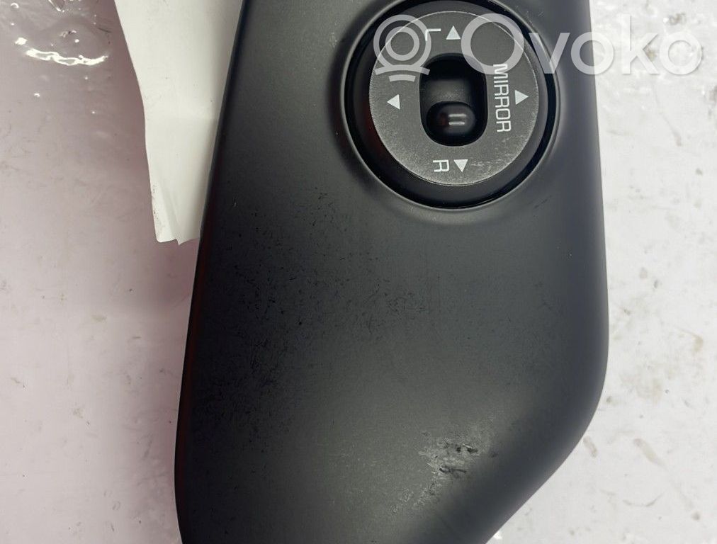Wing mirror switch   93530A2000WK