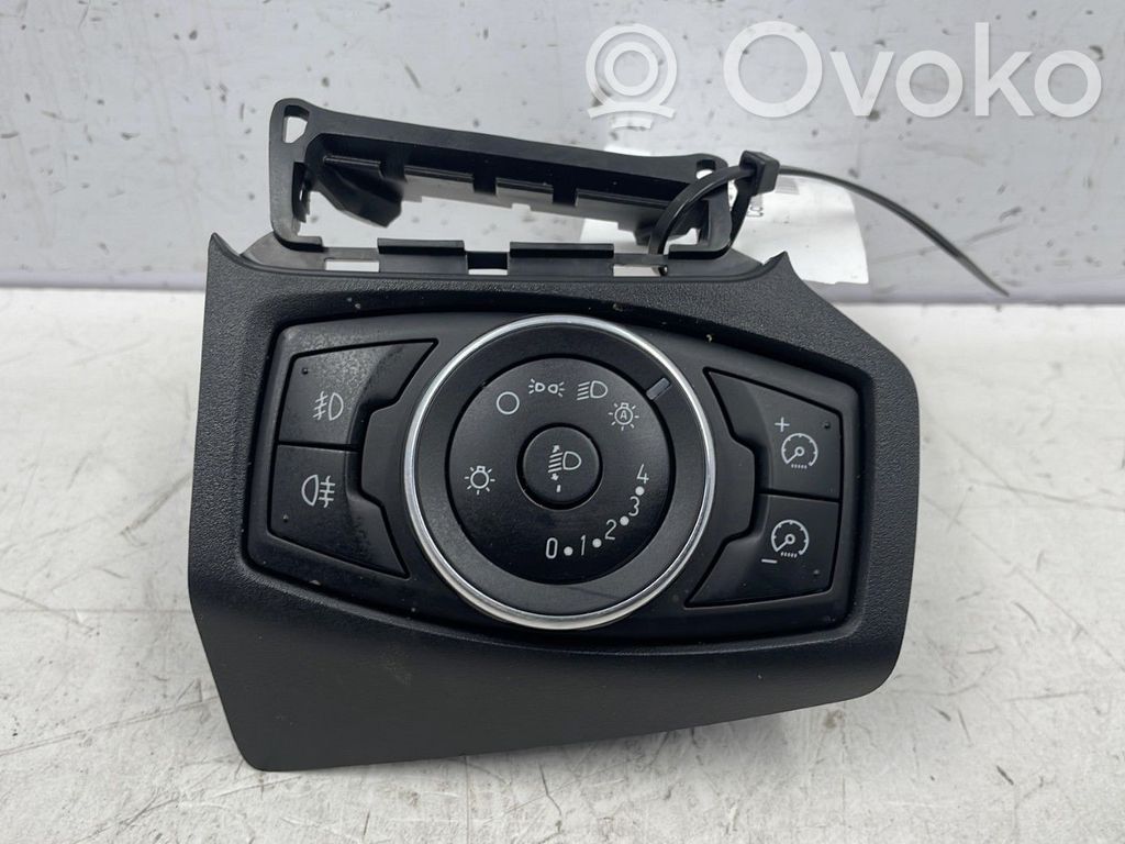 Valokatkaisija   2044625