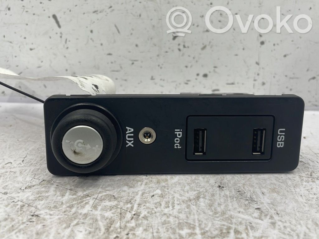 Land Rover Range Rover Evoque L538 Connettore plug in USB 