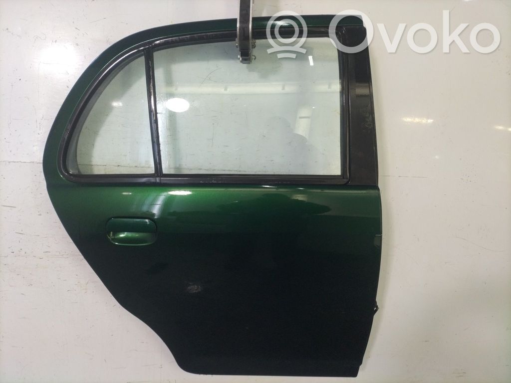 Daihatsu Trevis Puerta trasera 