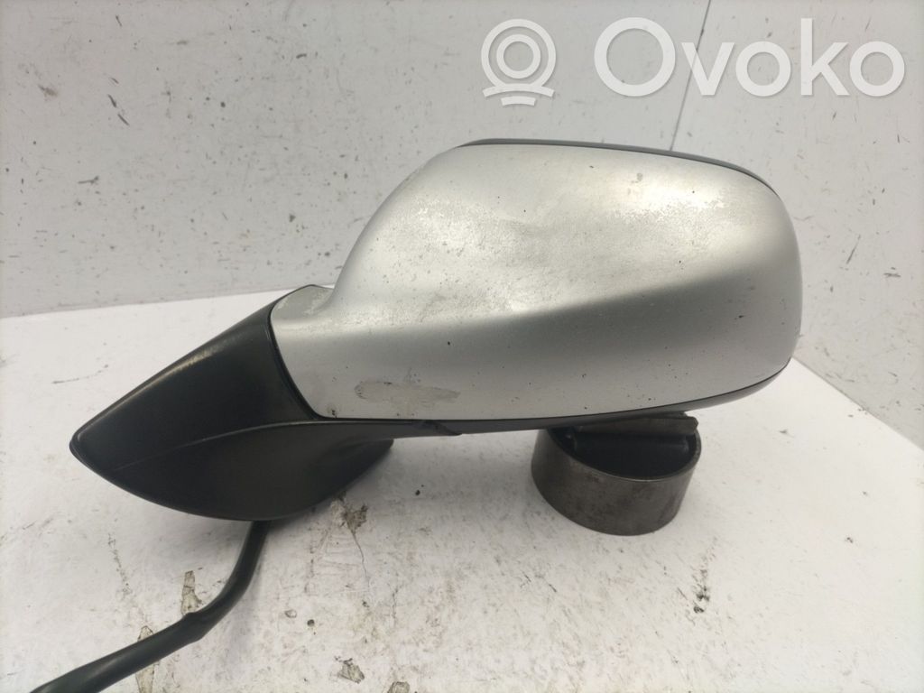 Peugeot 407 Oglindă exterioară manuală 