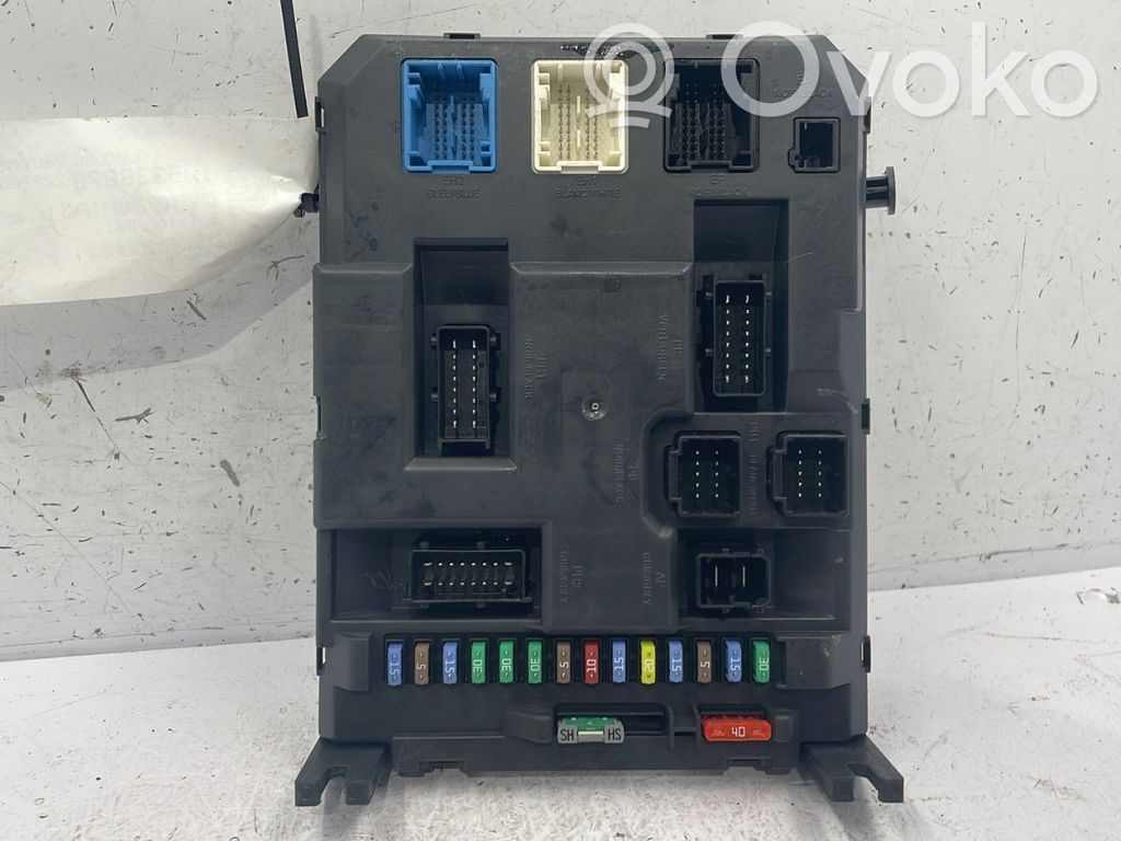 Citroen DS3 Unitate control BSM 