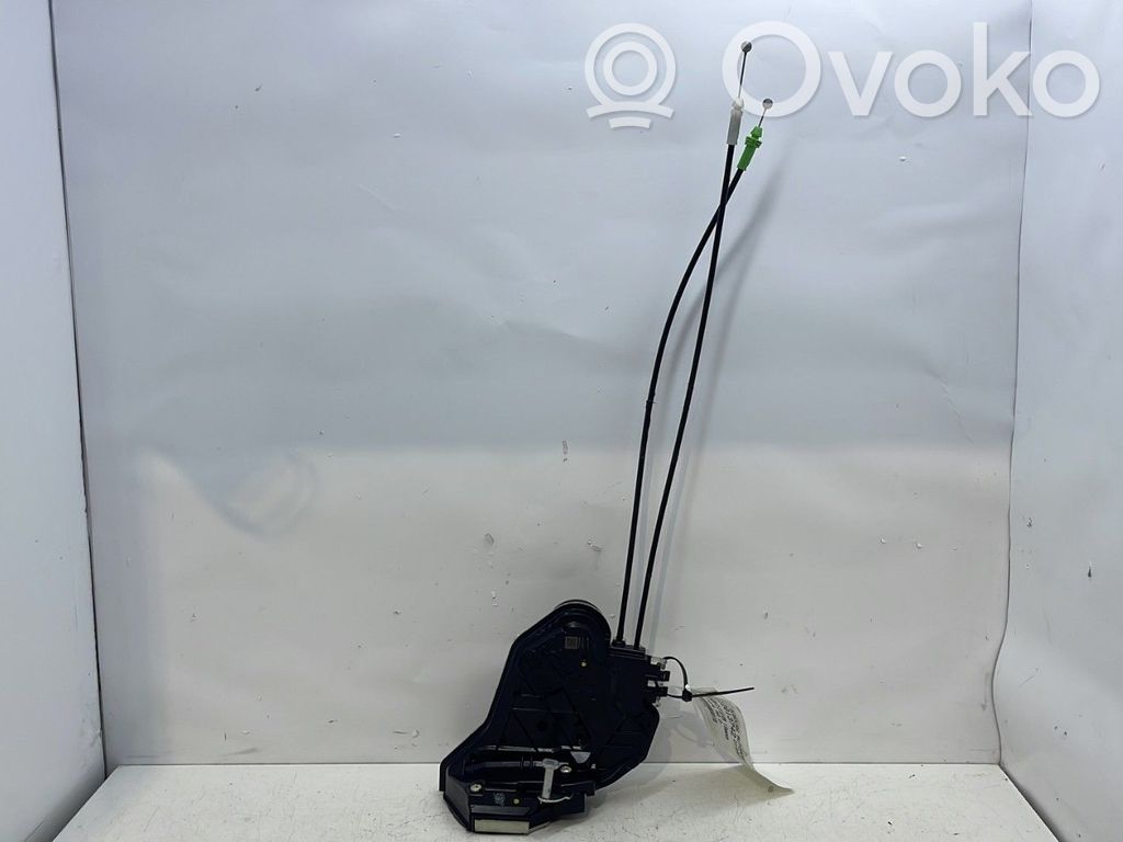 Cerradura de puerta trasera   B001173880