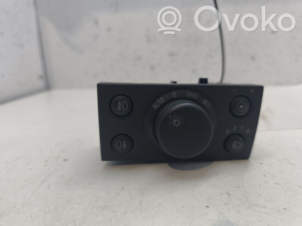 Opel Vectra C Light switch 