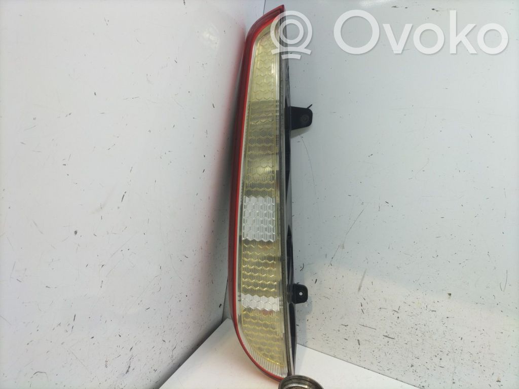 Rear/tail lights   1520773