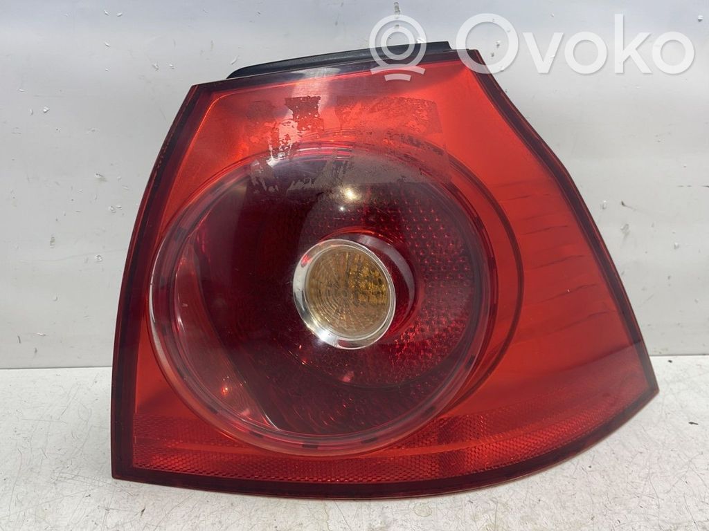 Volkswagen Golf V Luci posteriori 