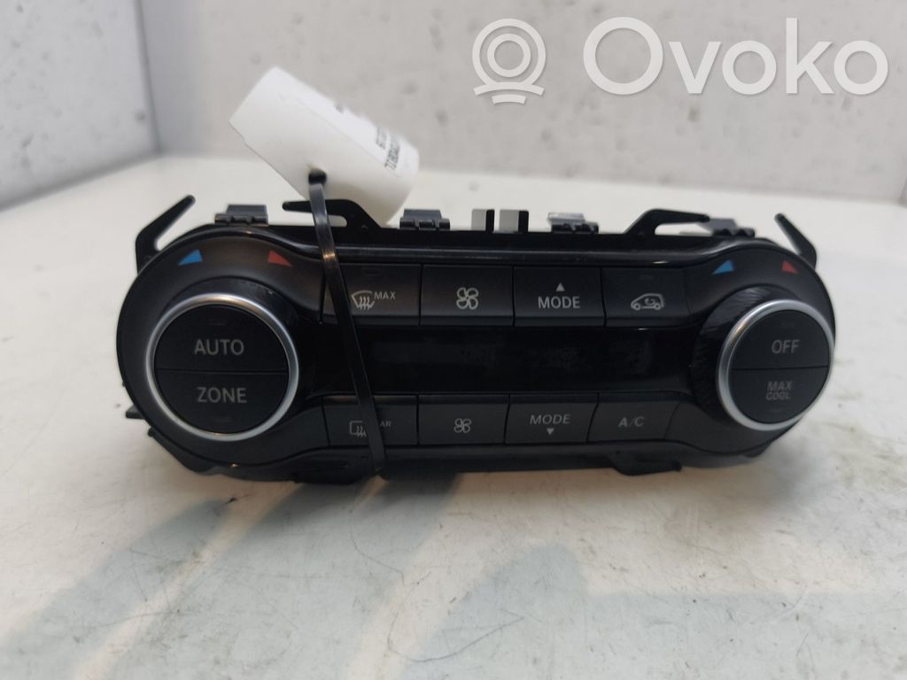 Infiniti Q30 Climate control unit 