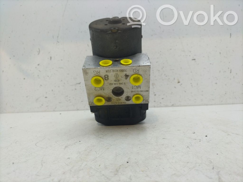 Renault Megane I Bomba de ABS 