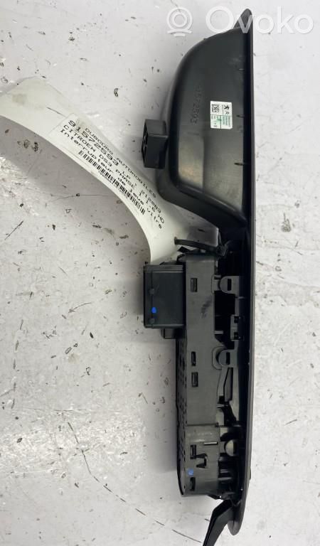 Citroen DS3 Electric window control switch 