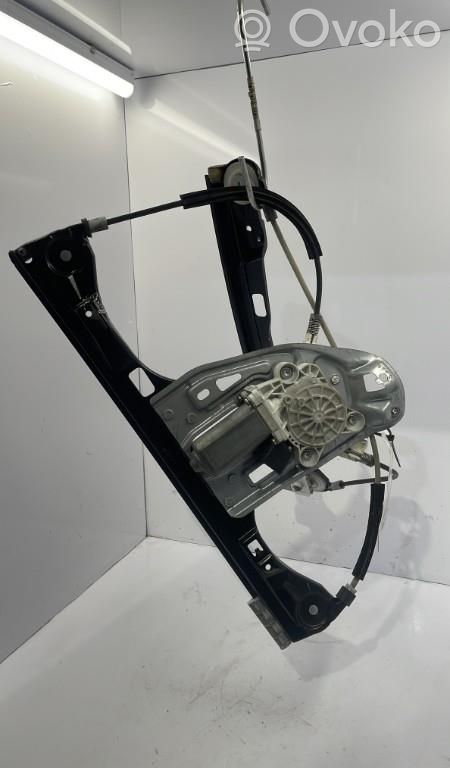 Mercedes-Benz C W203 Macara ușă față cu motor 