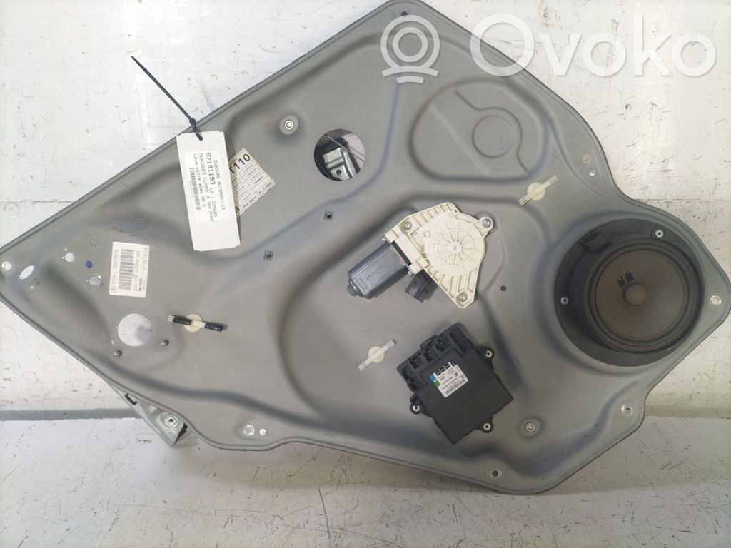 Mercedes-Benz A W169 Takaoven ikkunan nostin moottorilla 