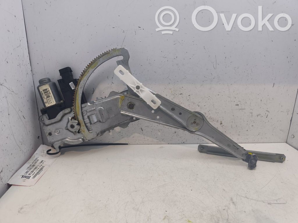 Opel Corsa C Elektryczny podnośnik szyby drzwi przednich 