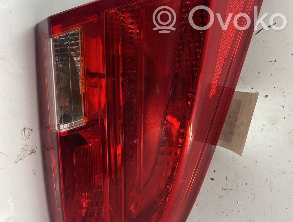 KIA Ceed Задний фонарь в крышке 