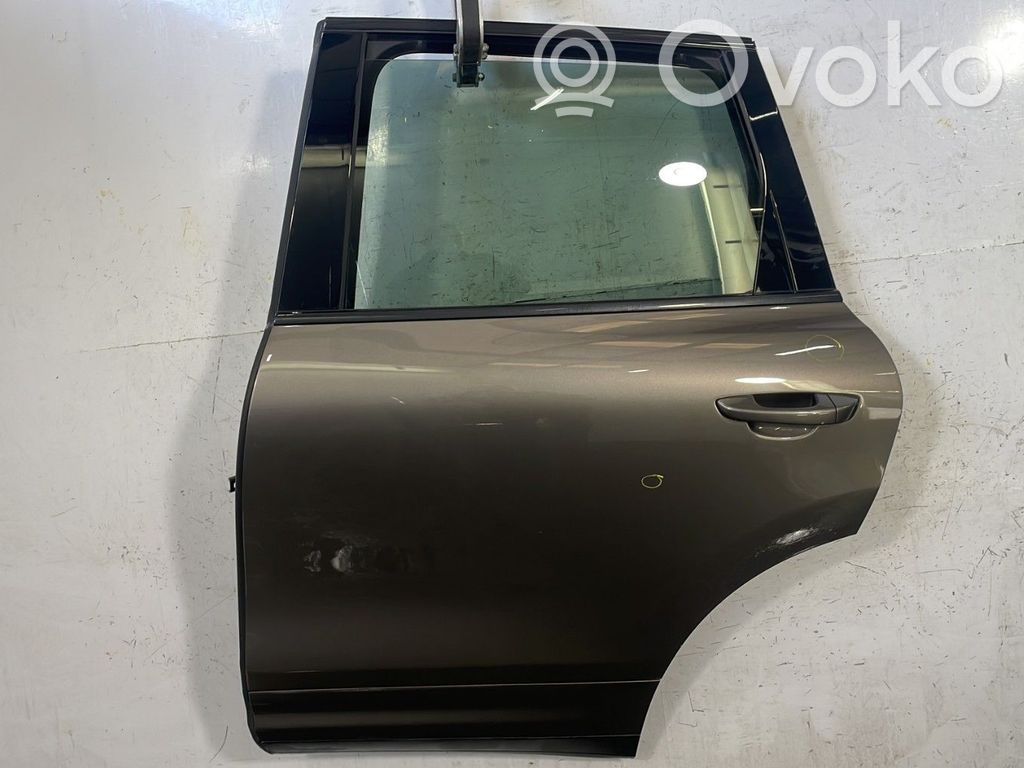 Porsche Cayenne (92A) Puerta trasera 