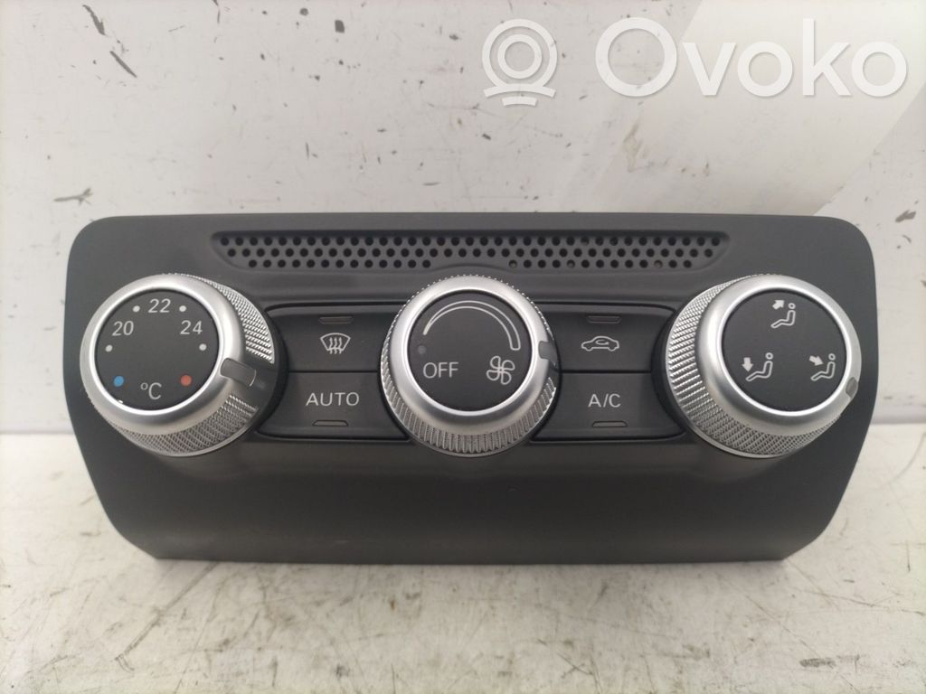Audi A1 Climate control unit 