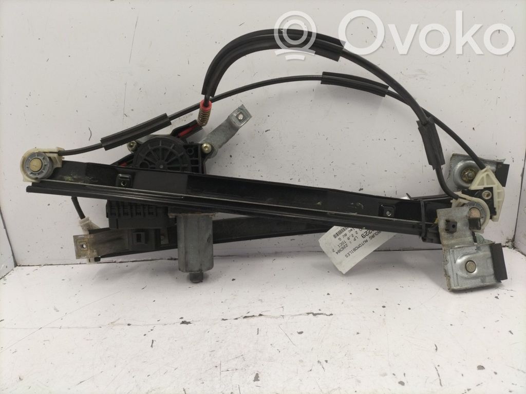 Ford Mondeo Mk III Macara ușă față cu motor 