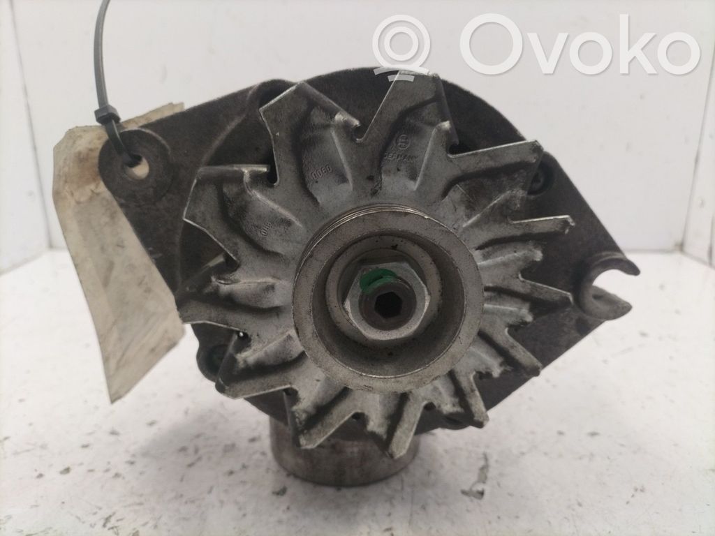 Peugeot 309 Alternador 