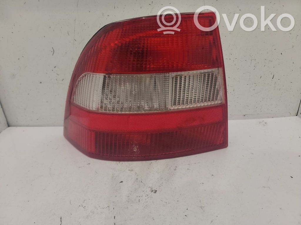 Lampa tylna   90512717
