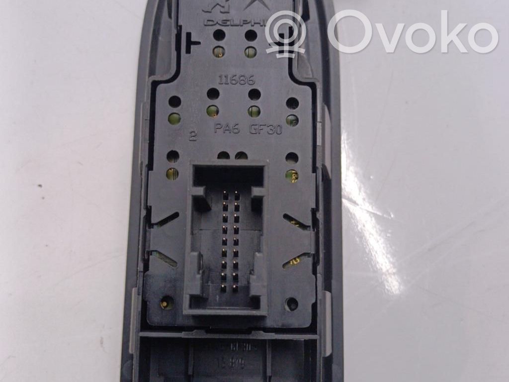 Comutator comandă geamuri electrice   649024