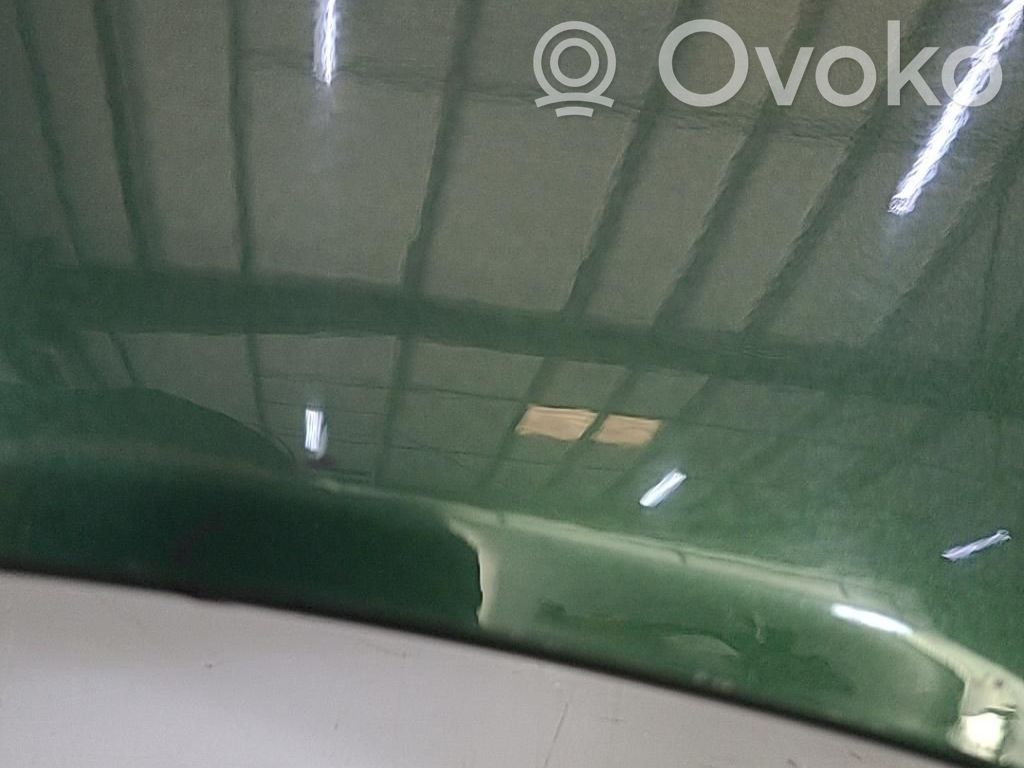 Nissan Micra Błotnik przedni 