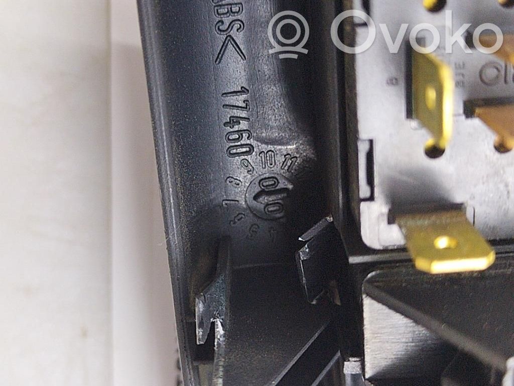 Comutator comandă geamuri electrice   4D095985501C