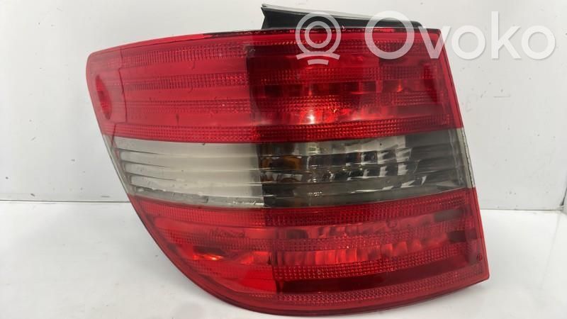 Mercedes-Benz B W245 Luci posteriori 