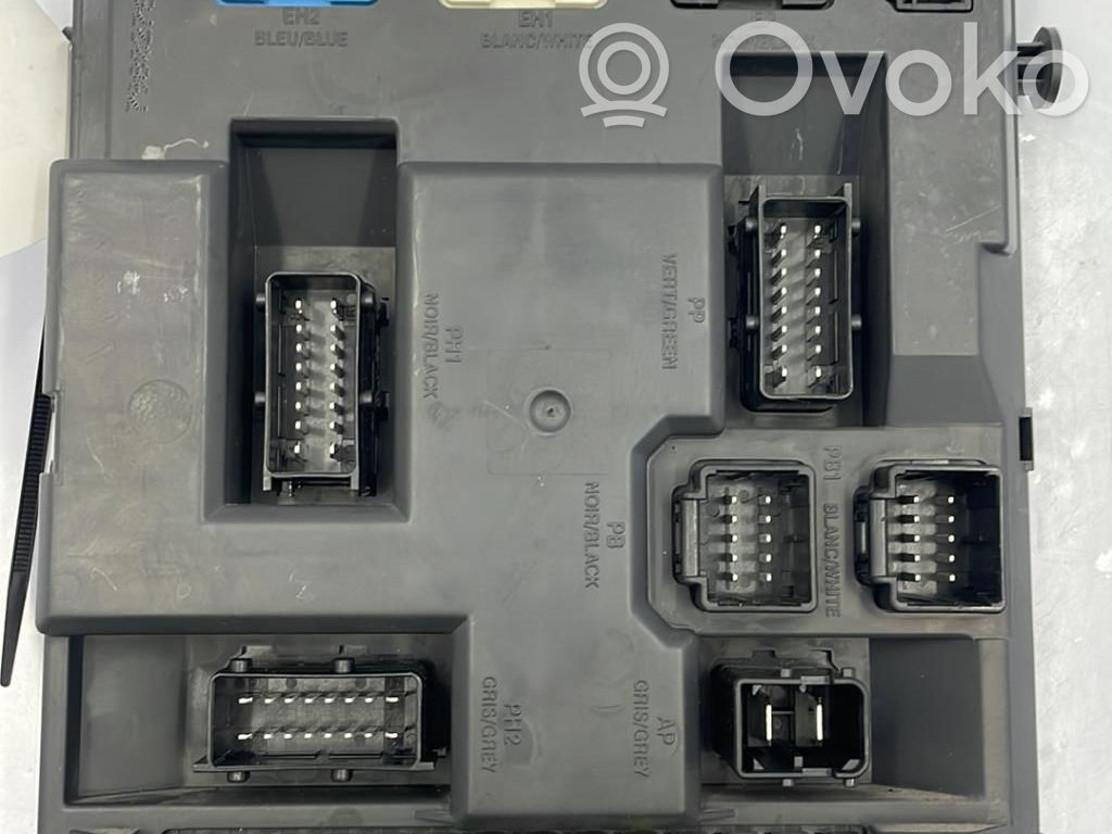 Peugeot 207 BSM Control unit 