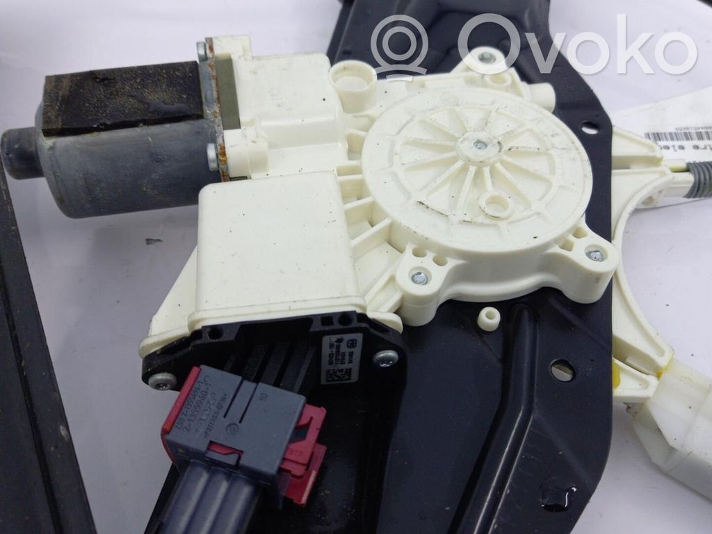 Opel Astra H Regulador de puerta delantera con motor 