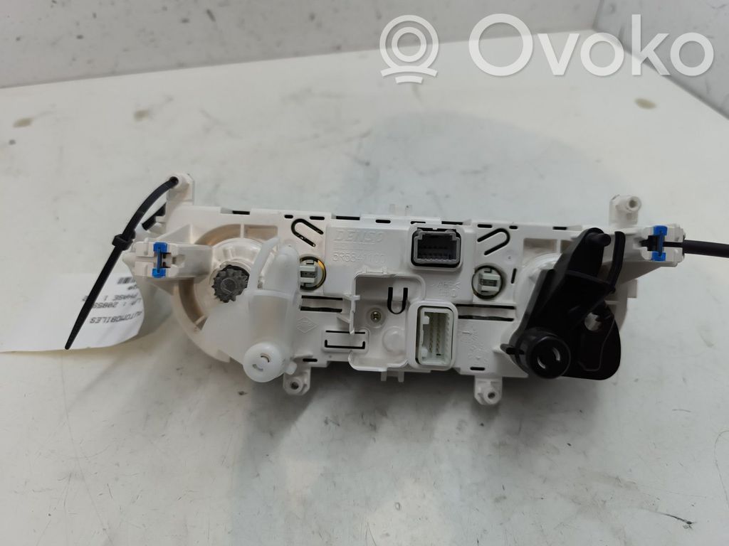 Renault Clio IV Panel klimatyzacji 