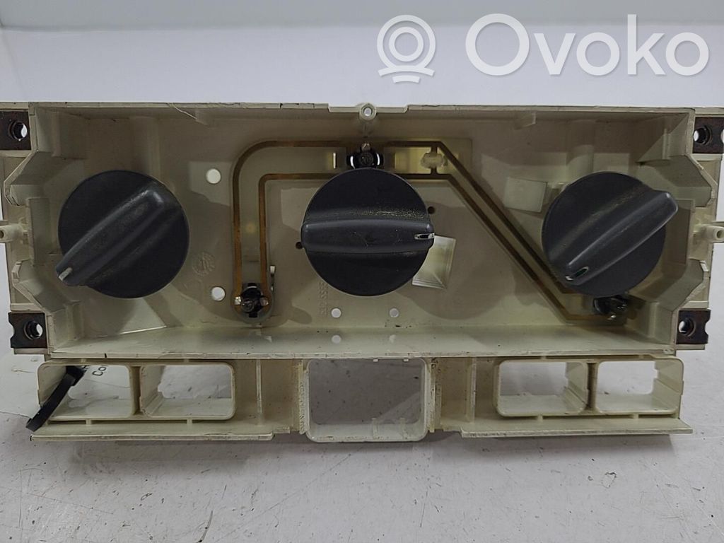 Land Rover Freelander Panel klimatyzacji 