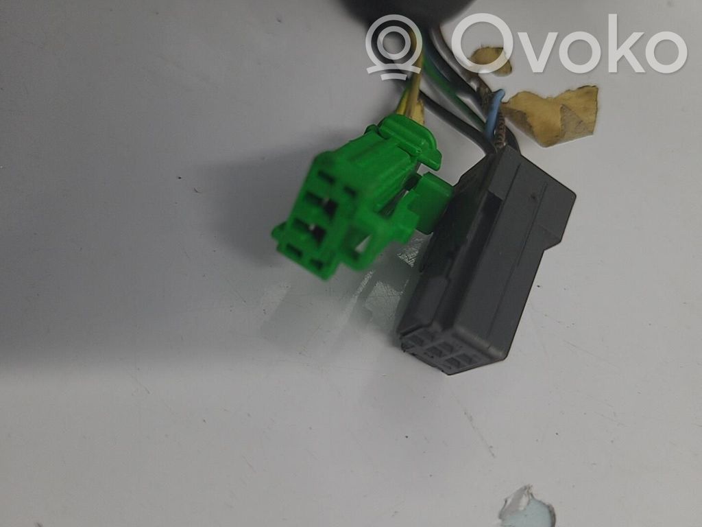 Citroen C4 I Oglindă exterioară manuală 