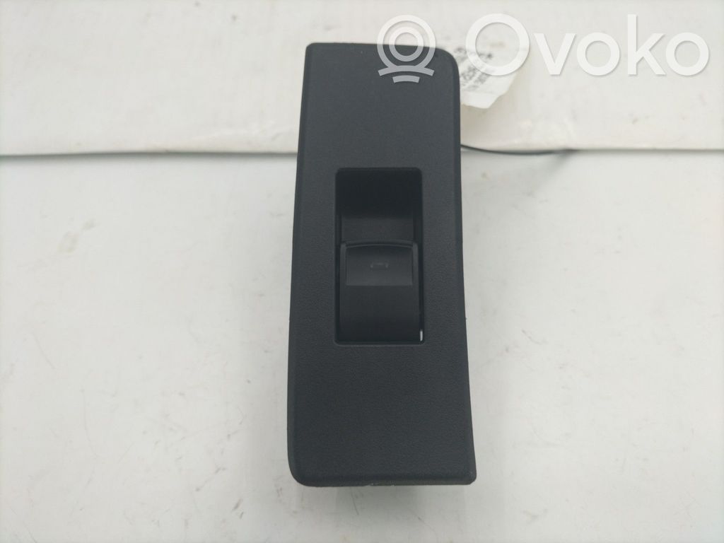 Electric window control switch   848100F030