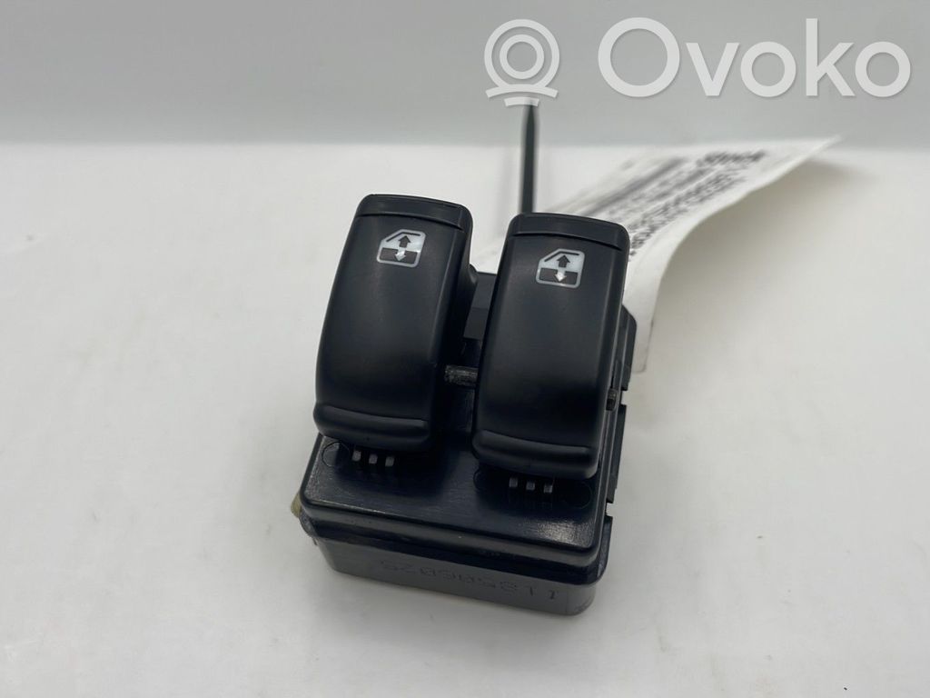 Electric window control switch   96806760