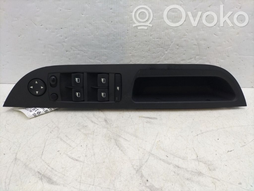 BMW 5 E60 E61 Electric window control switch 