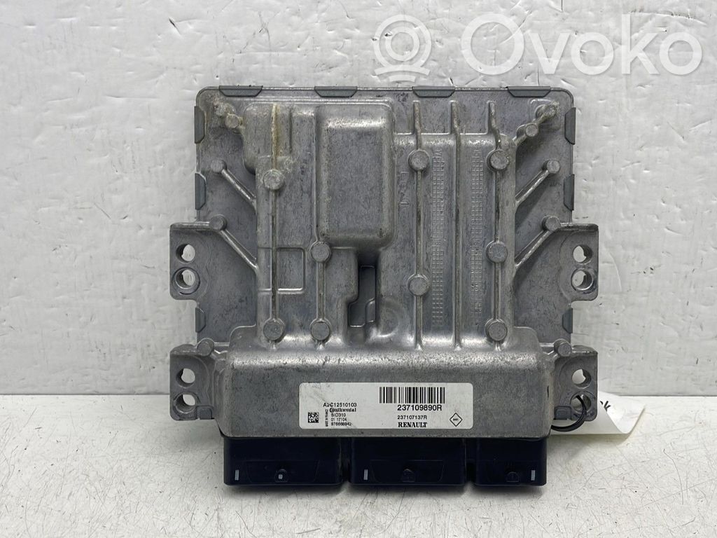 Renault Captur Engine control unit/module 