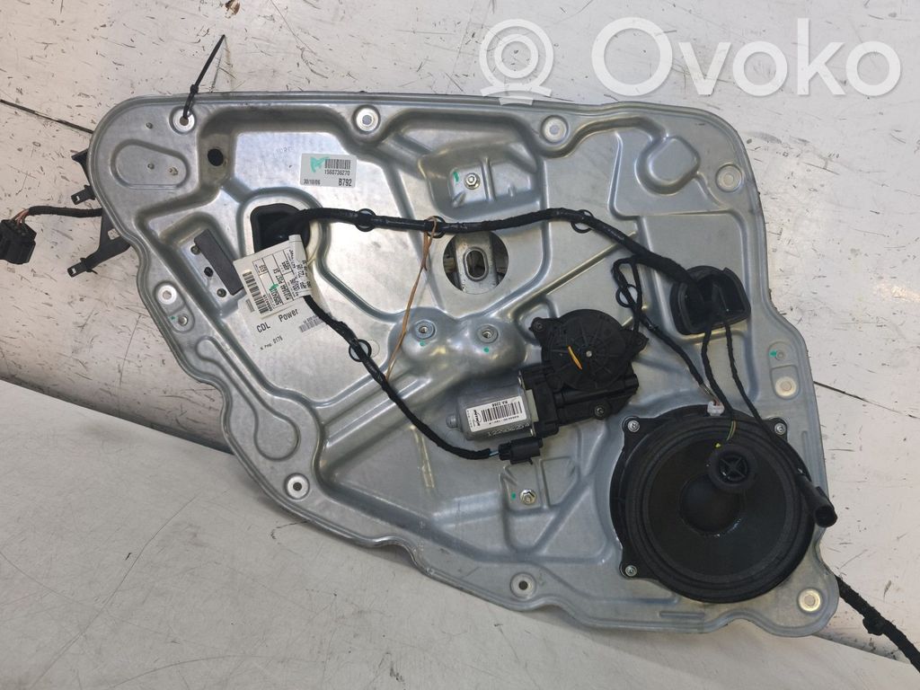 Alfa Romeo 159 Elektryczny podnośnik szyby drzwi tylnych 