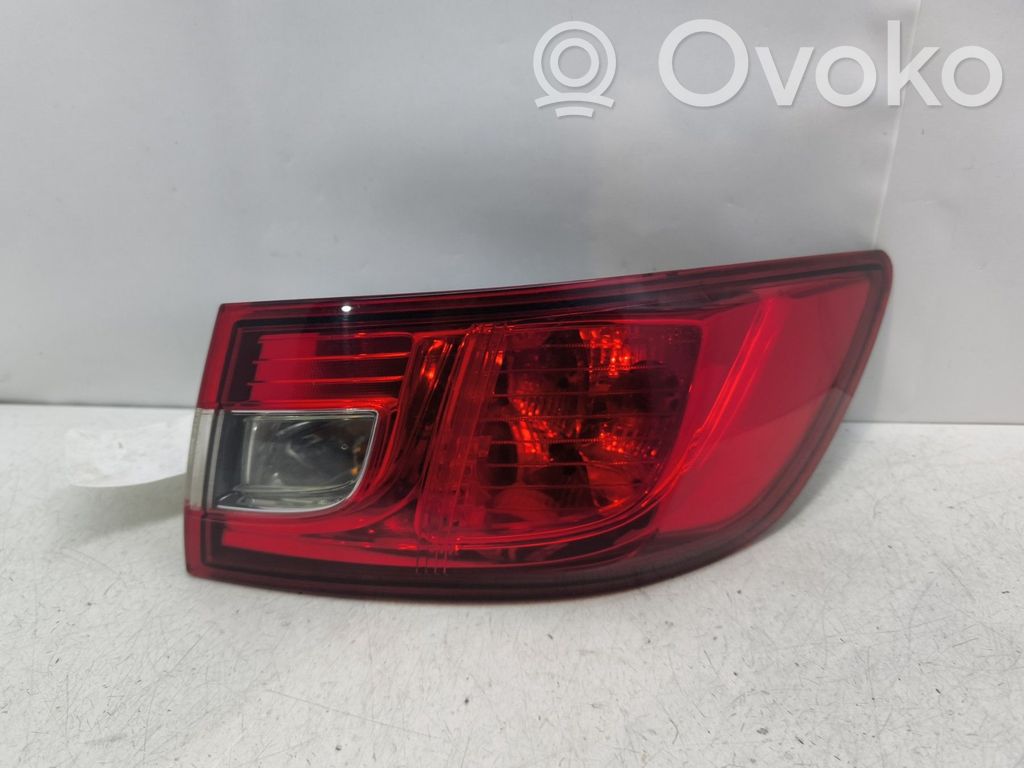 Renault Clio IV Luci posteriori