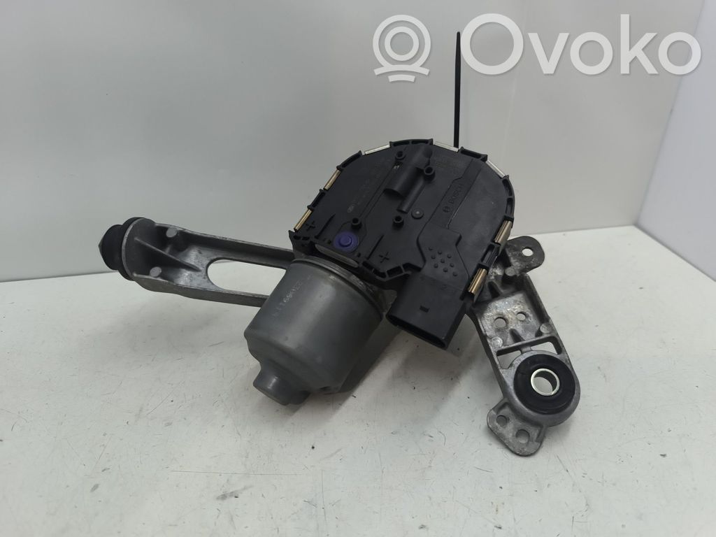 Wiper motor   2135685