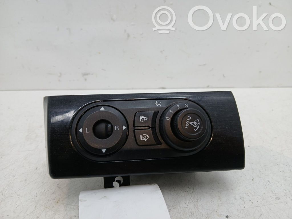 Chevrolet Captiva Light switch 