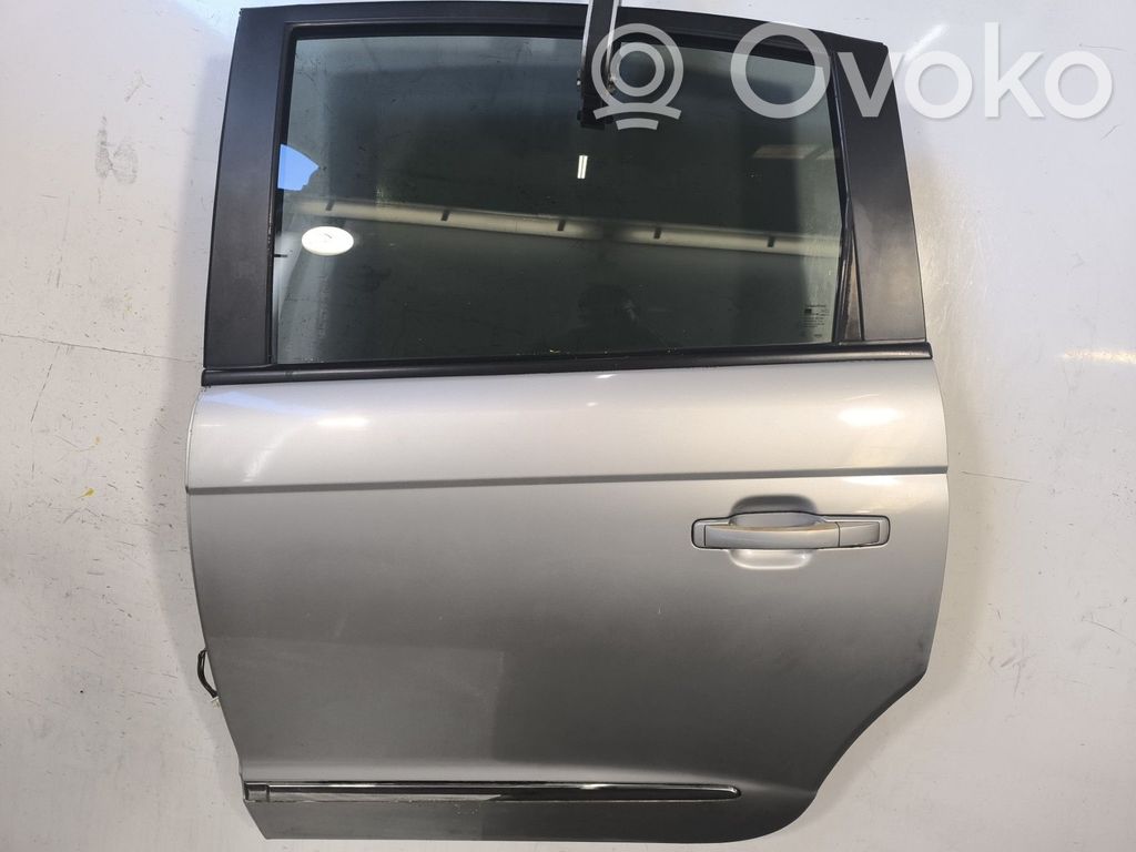 SsangYong Rodius Puerta trasera 